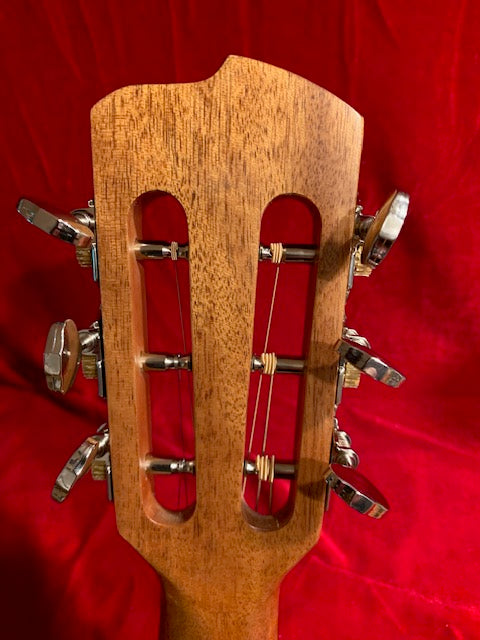 Breedlove Pursuit Parlor-Used