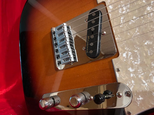 Fender Telecaster 2 Modified w/Tweed Case - C