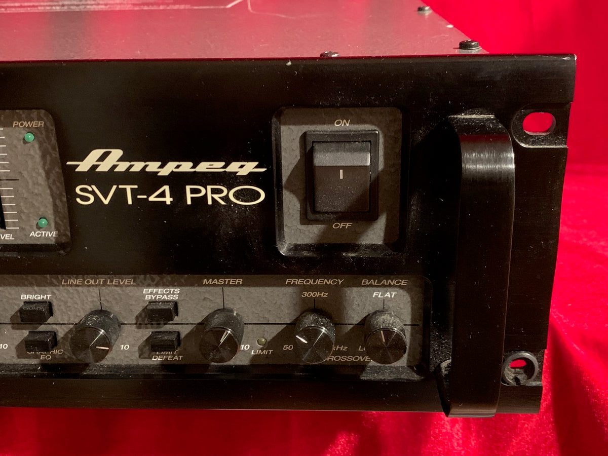 Ampeg SVT-4 PRO Tube Bass Amp Head (pre-owned)