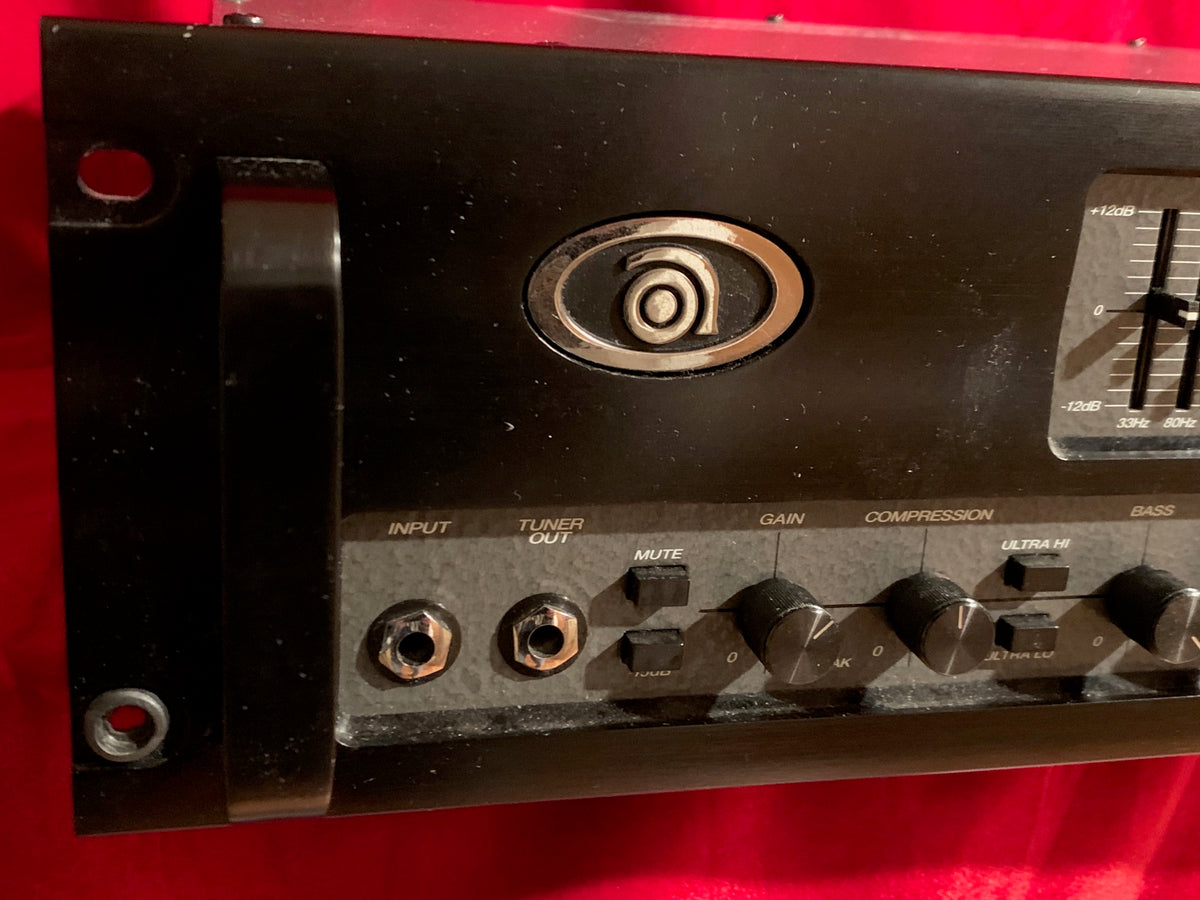 Ampeg SVT-4 PRO Tube Bass Amp Head (pre-owned)