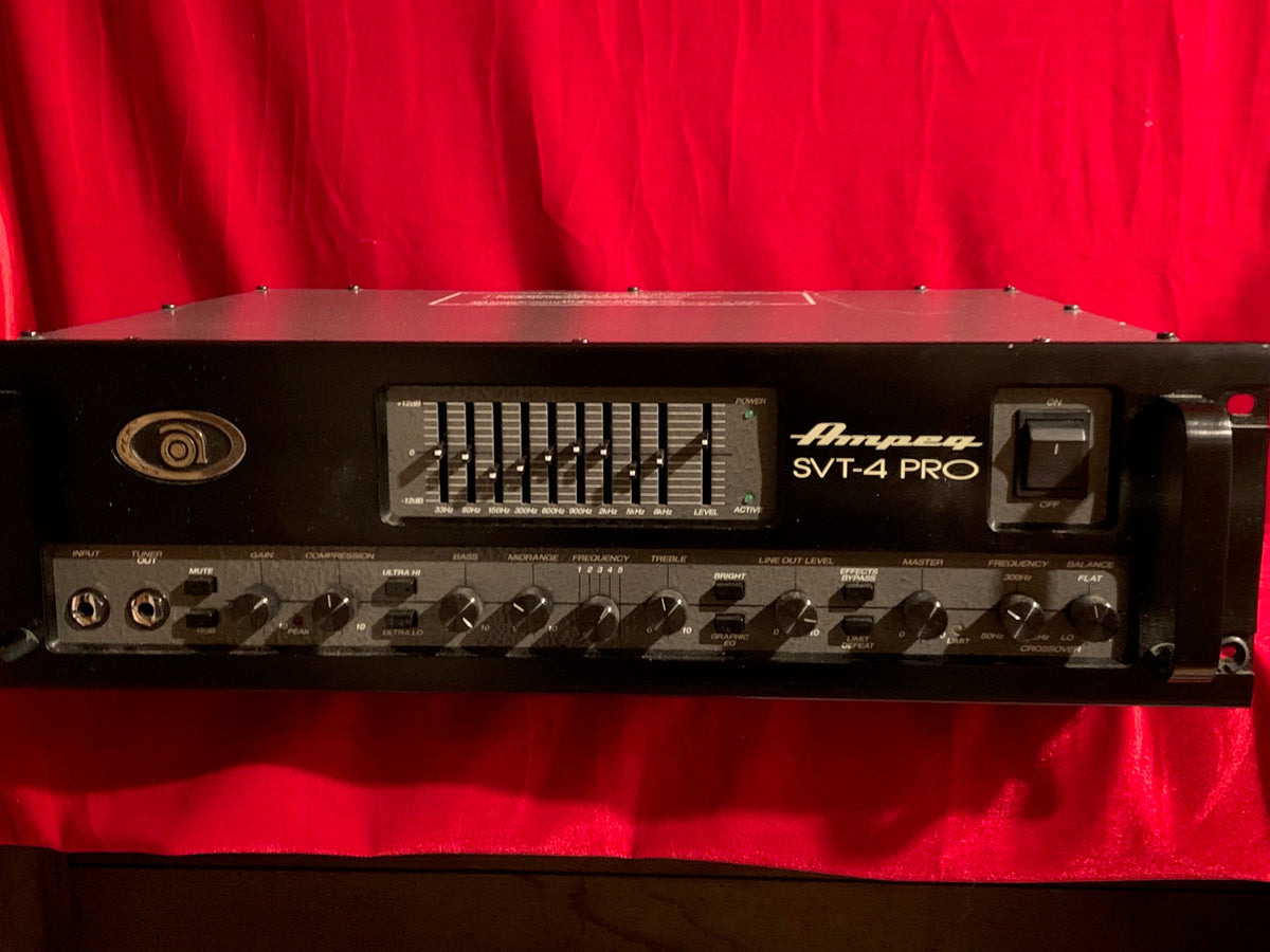 Ampeg SVT-4 PRO Tube Bass Amp Head (pre-owned)