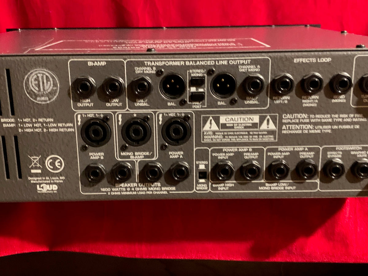 Ampeg SVT-4 PRO Tube Bass Amp Head (pre-owned)
