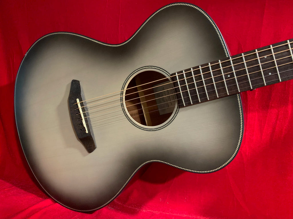 Breedlove Discovery S Concert Satin European Spruce-African Mahogany HB Acoustic Guitar Ghost Burst