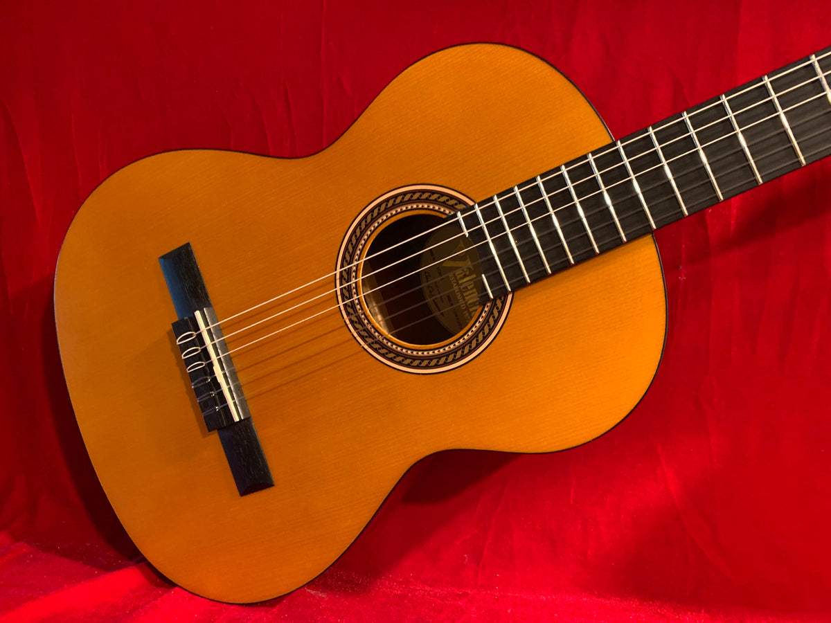 Valencia 200 Series 3/4 Size Hybrid Classical Acoustic Guitar Natural
