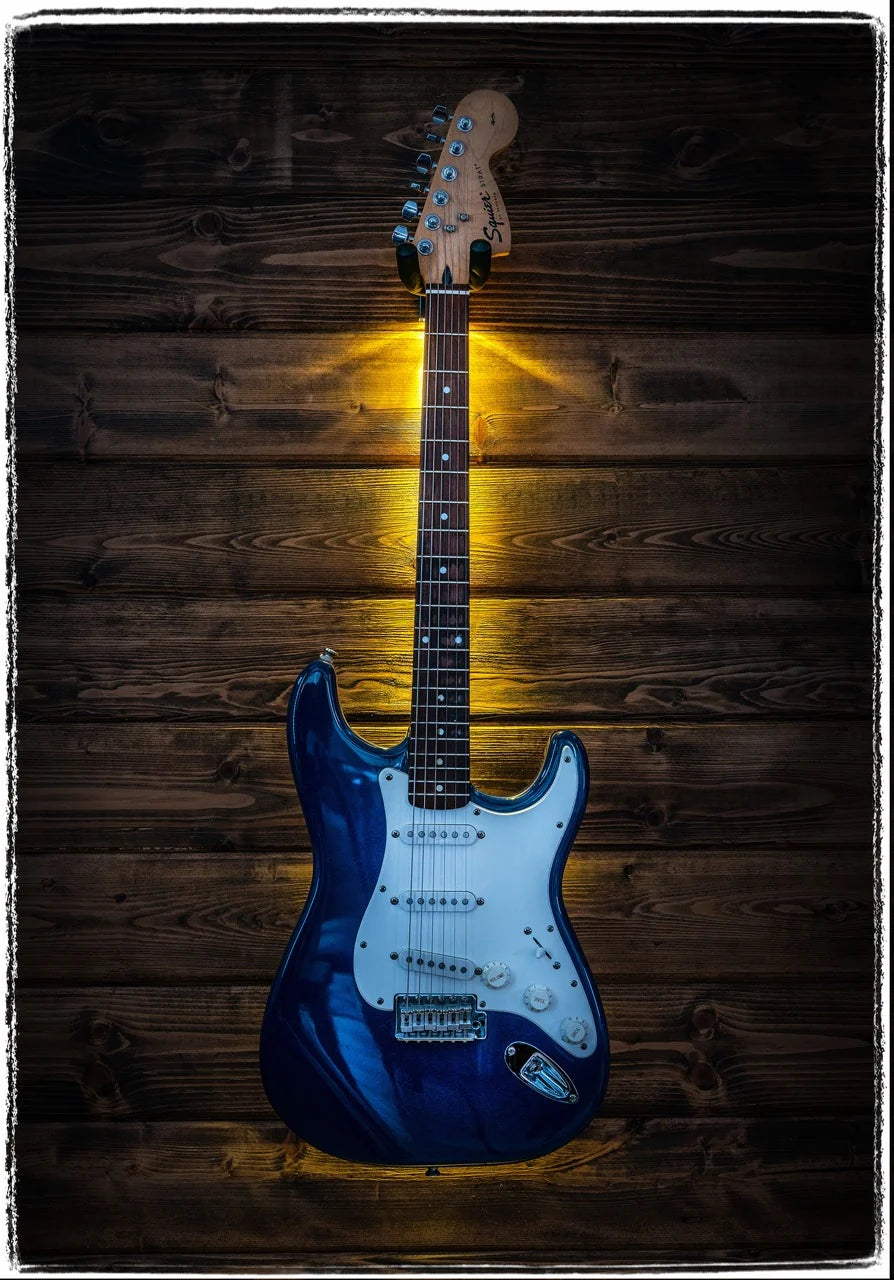 Muzic Light Wall Hanger